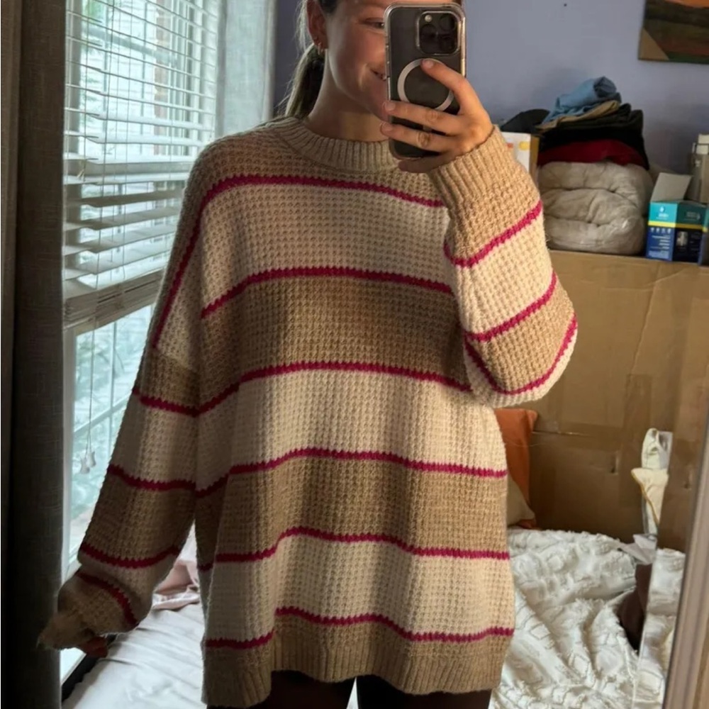 American Eagle Sweater